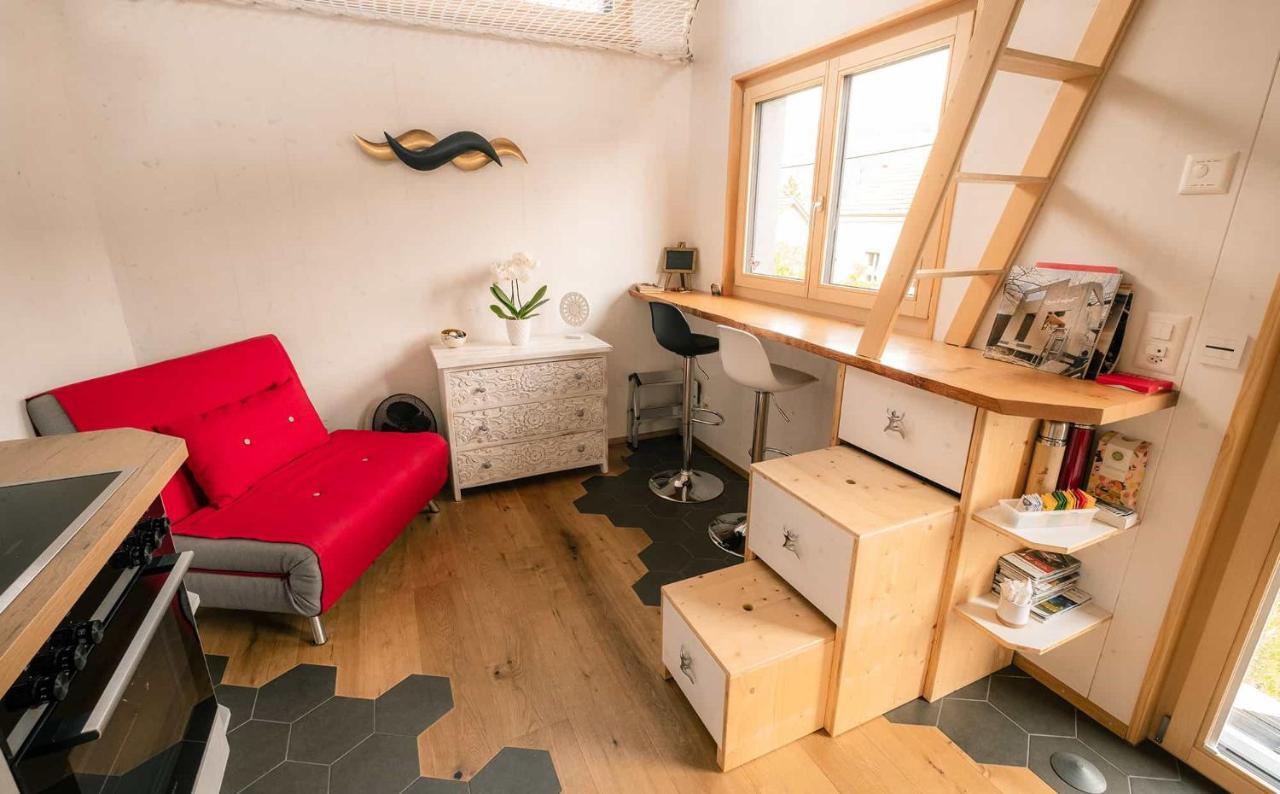 Tiny De L'Aigle Apartment Villeret Bagian luar foto